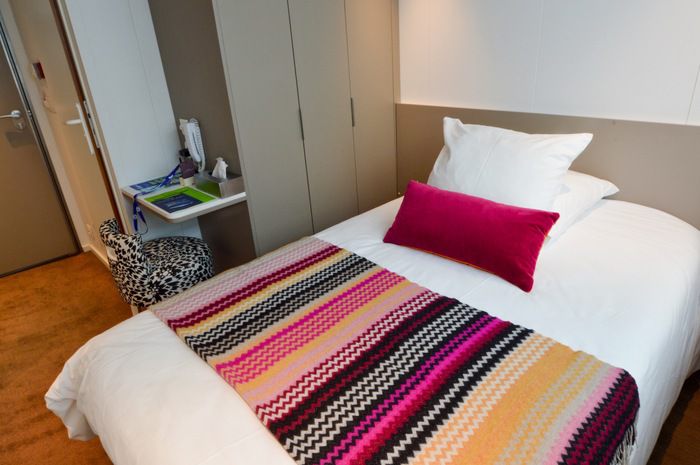Main Deck 1 Bed Single Cat C
